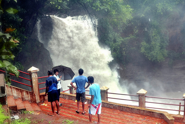 1406706692_Arvalam Waterfalls Goa