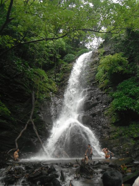 shivling-falls-valpoi